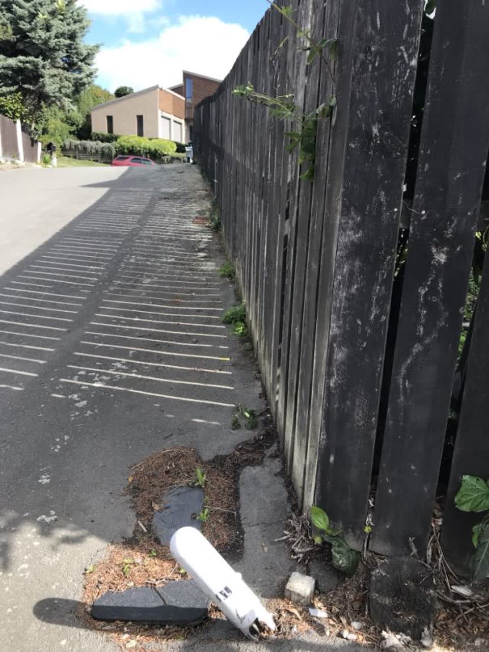 The photograph attached to this roading/streets report