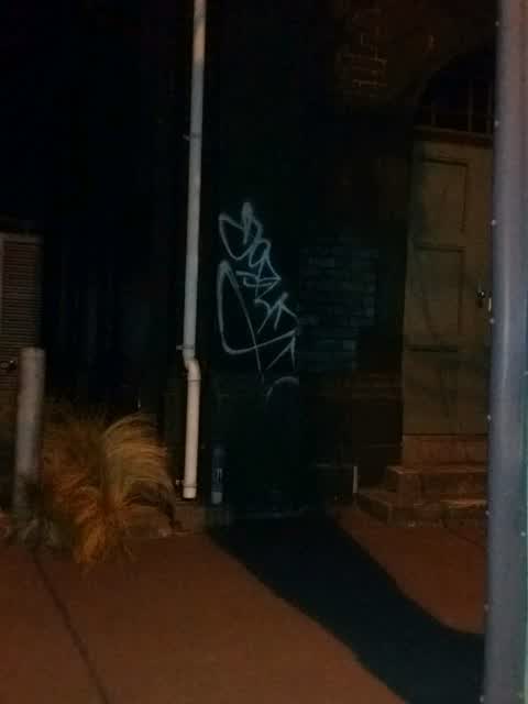 Graffiti, a report photo
