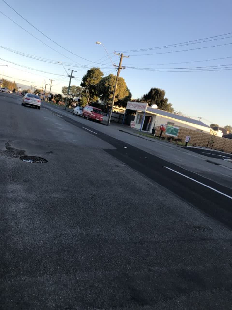 The photograph attached to this roading/streets report