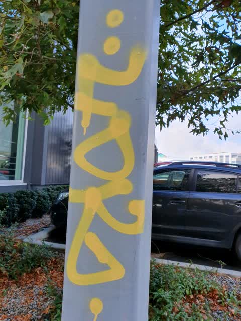 Graffiti, a report photo