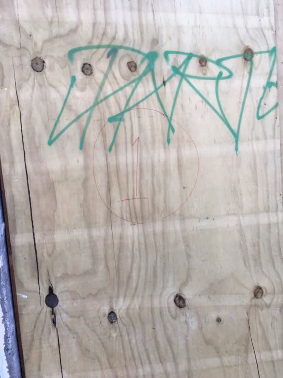 The photograph attached to this graffiti report