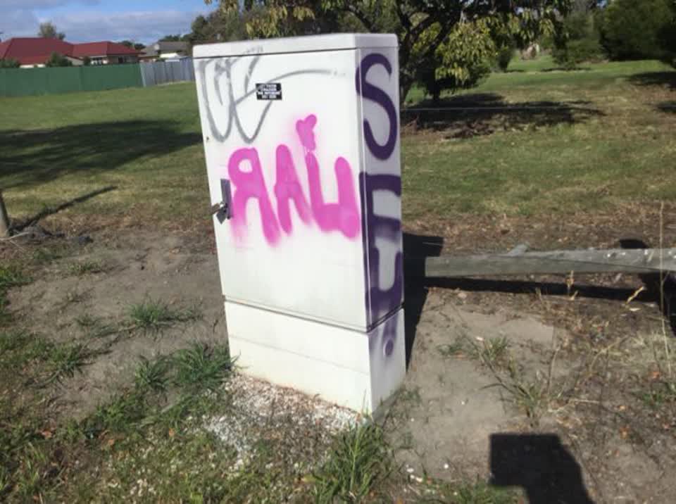 The photograph attached to this graffiti report