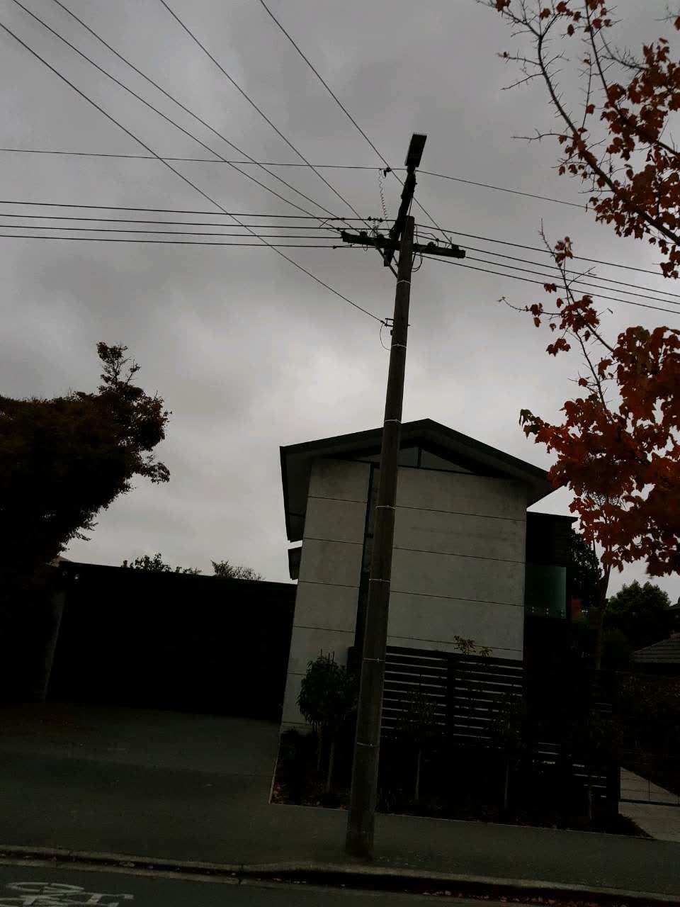 The photograph attached to this roading/streets report