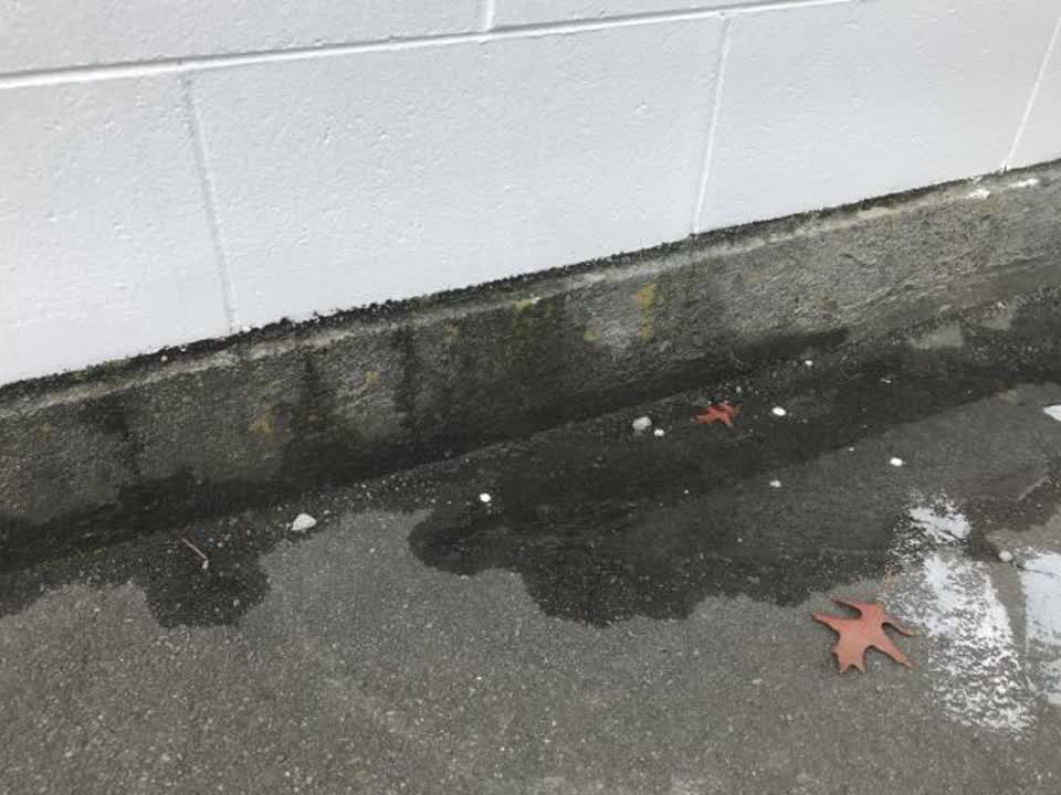 The photograph attached to this water supply report