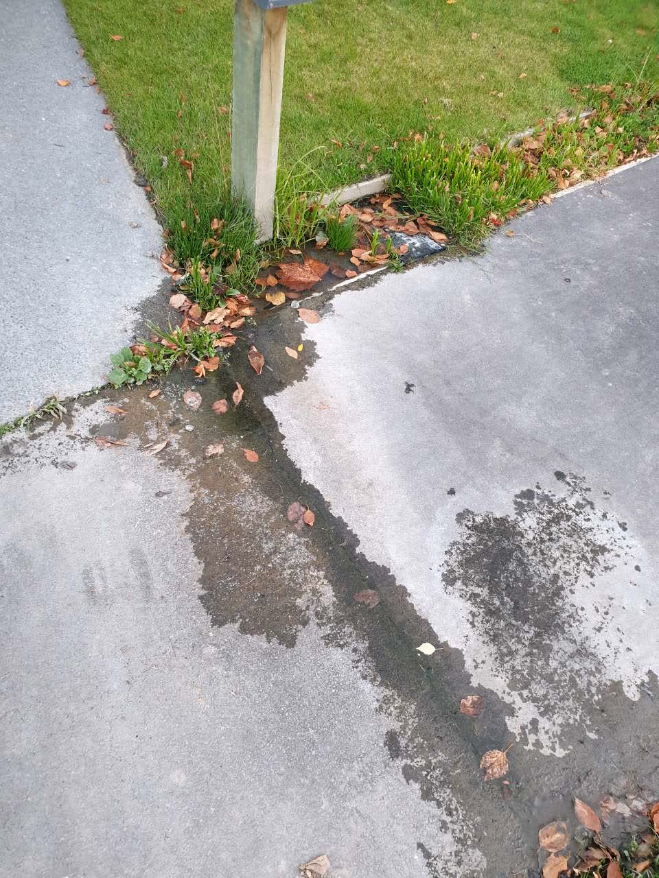 The photograph attached to this flooding report