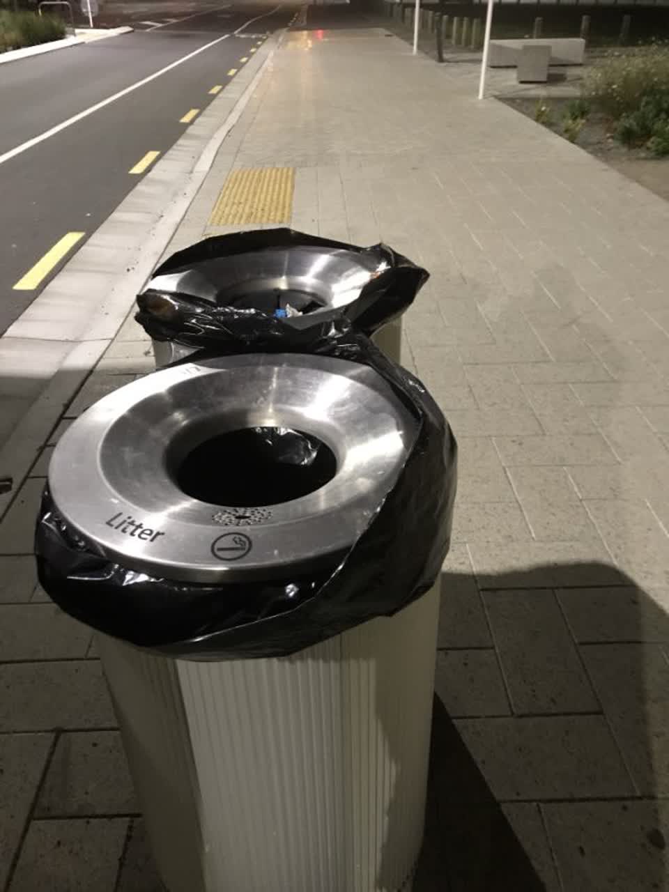 The photograph attached to this rubbish/recycling report
