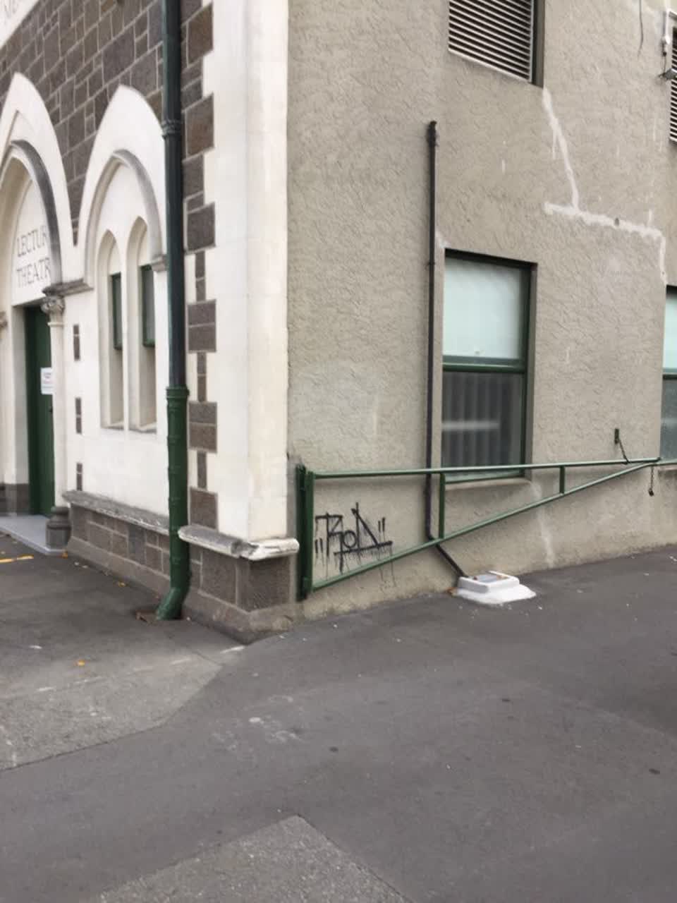 The photograph attached to this graffiti report