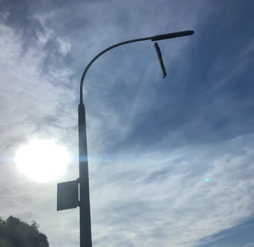The photograph attached to this roading/streets report