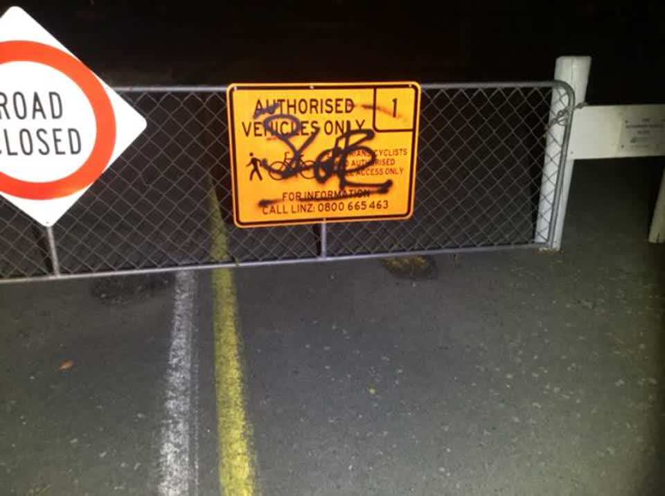 The photograph attached to this graffiti report