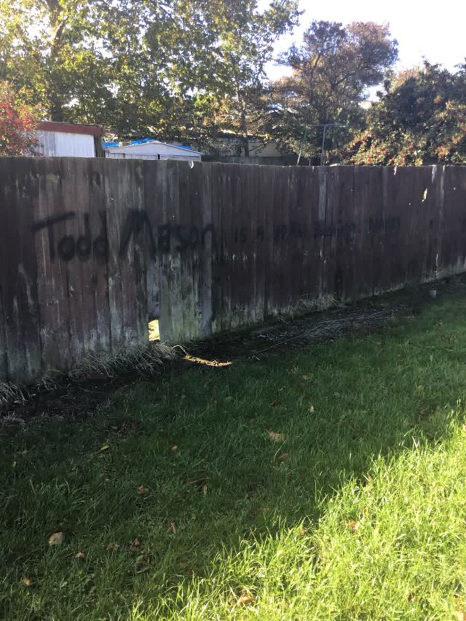 The photograph attached to this graffiti report