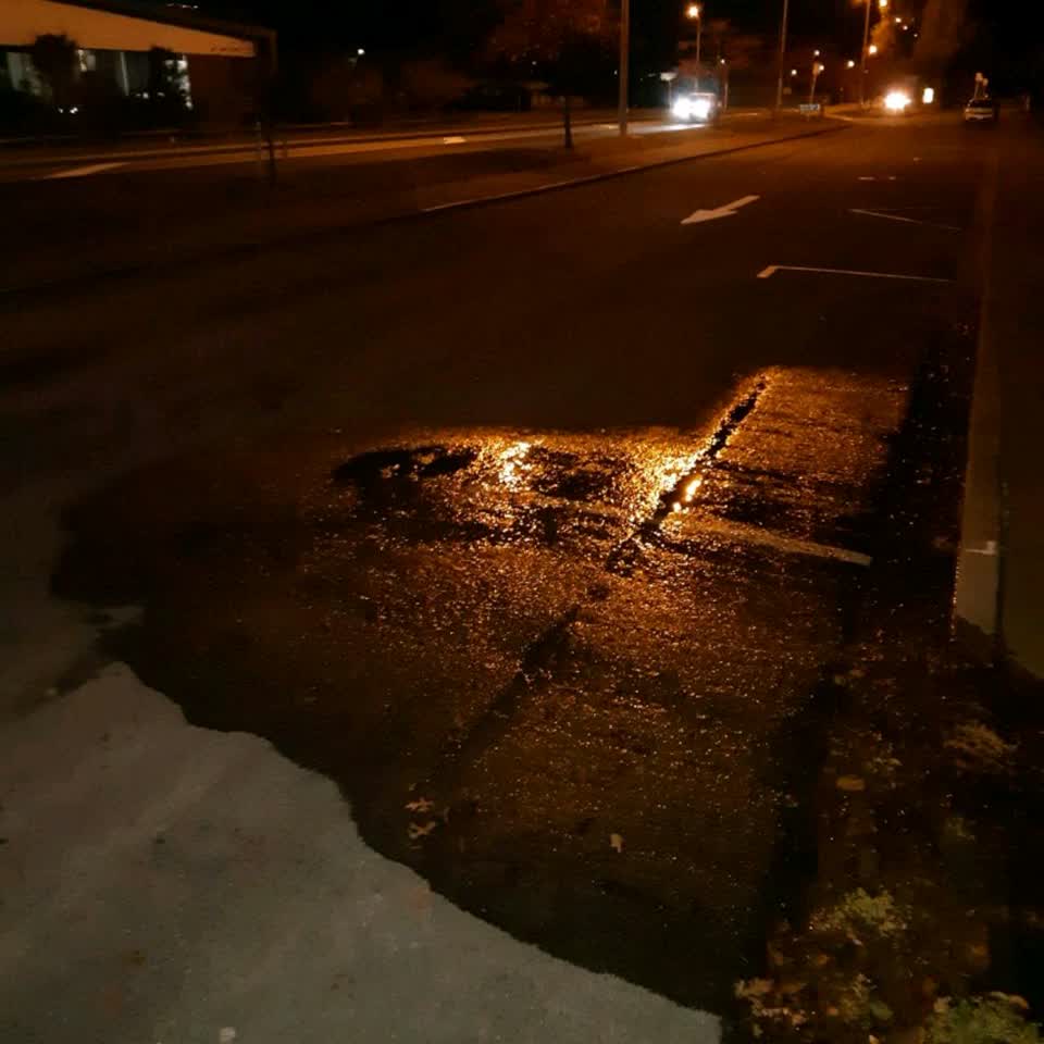 The photograph attached to this water supply report