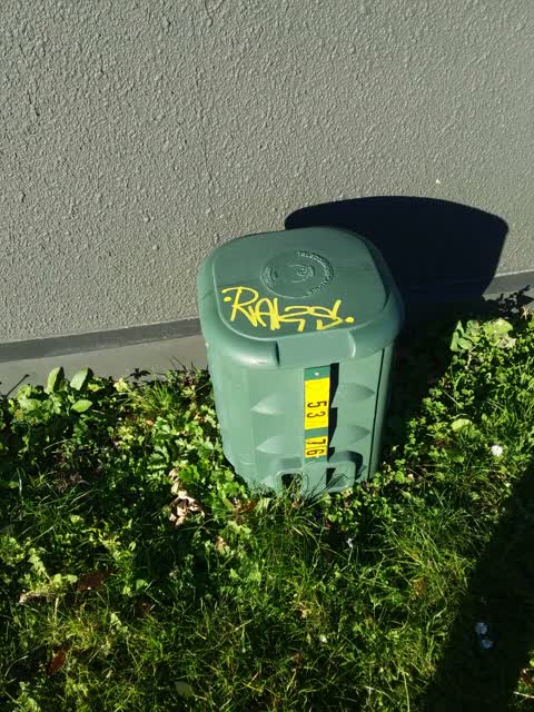 Graffiti, a report photo