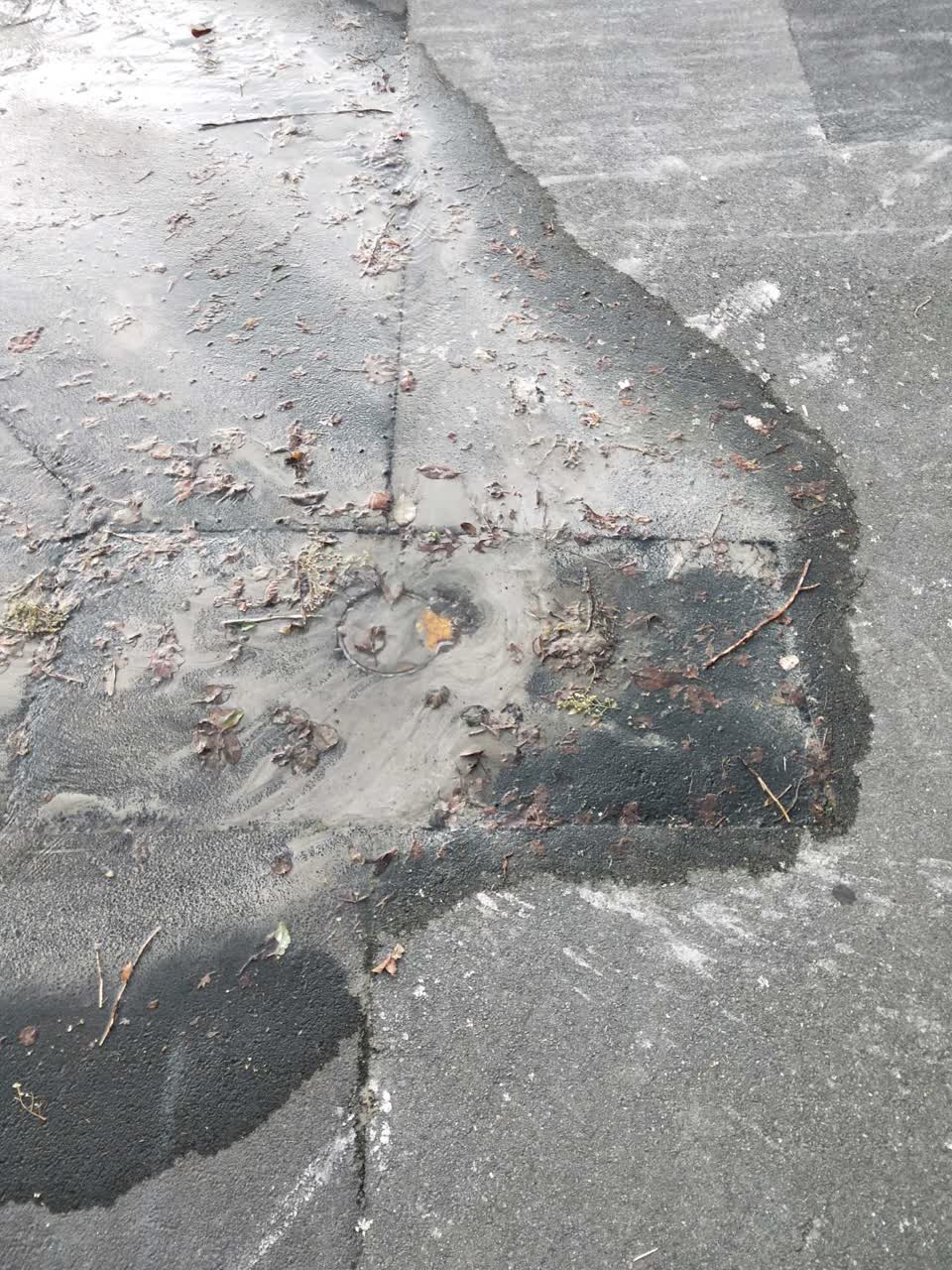 The photograph attached to this water supply report