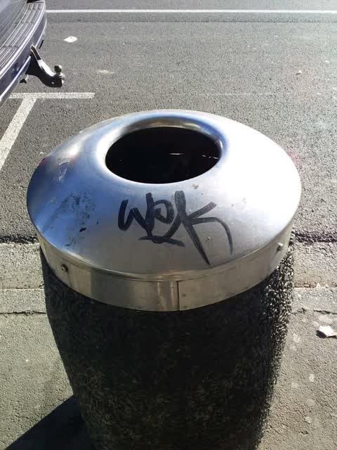Graffiti, a report photo