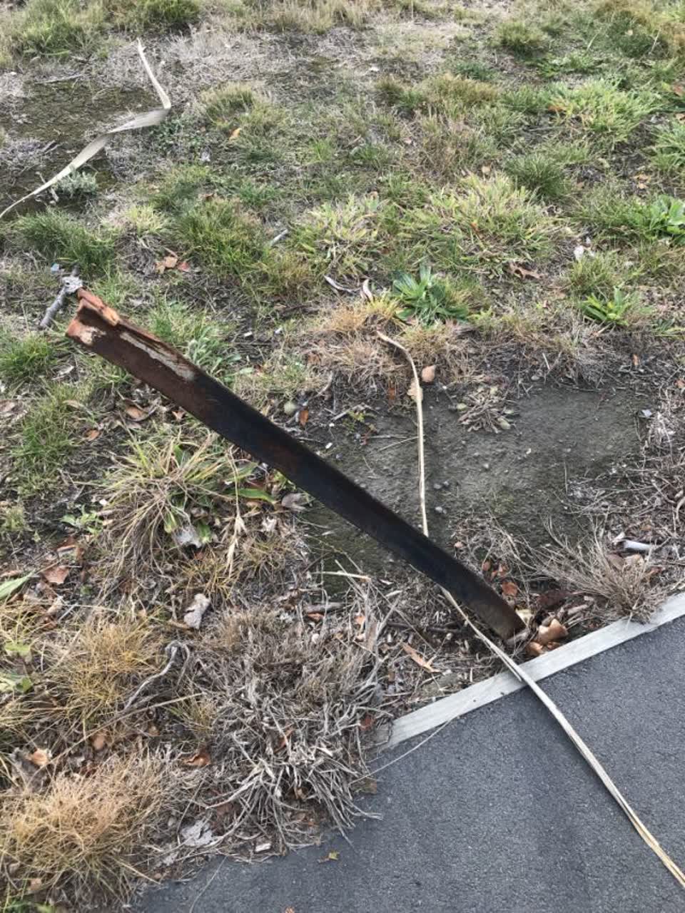 The photograph attached to this roading/streets report