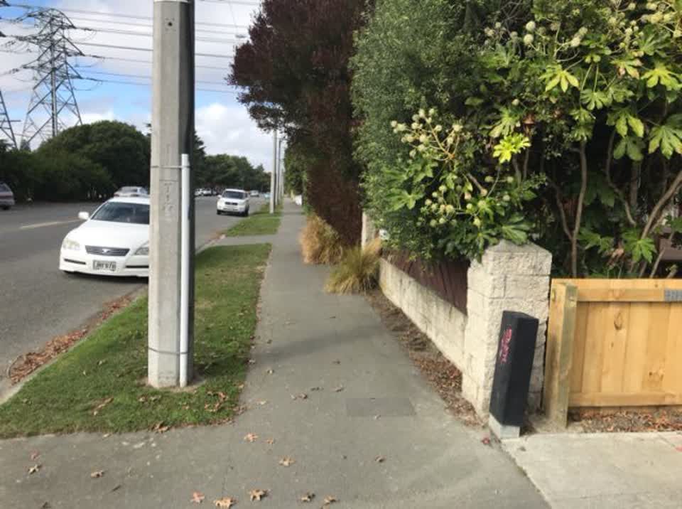 The photograph attached to this roading/streets report
