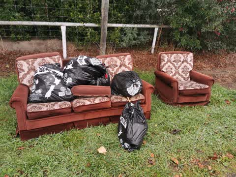 Rubbish/Recycling, a report photo