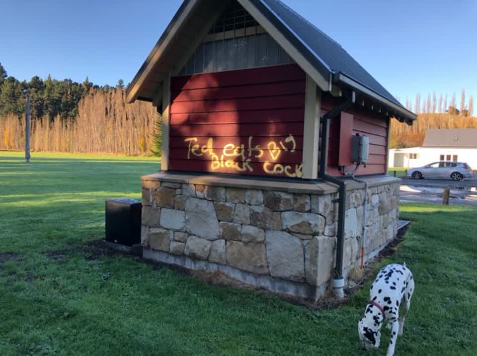 The photograph attached to this graffiti report