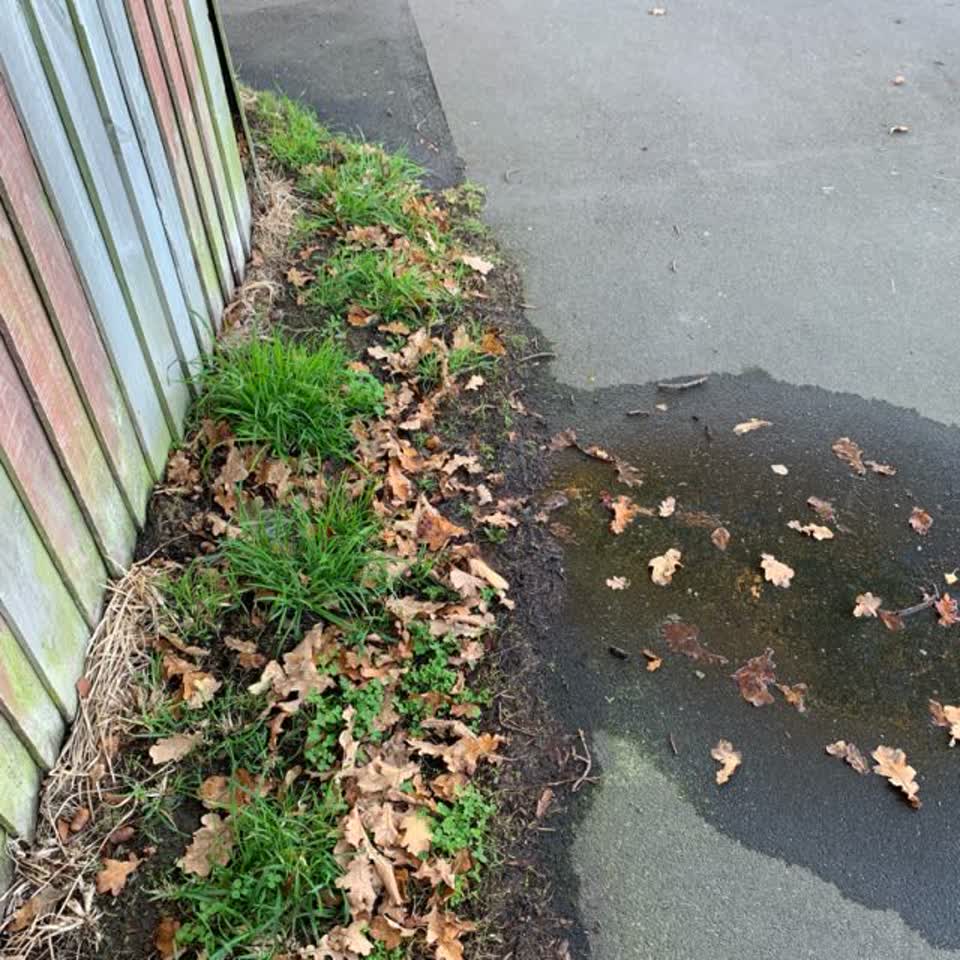 The photograph attached to this water supply report