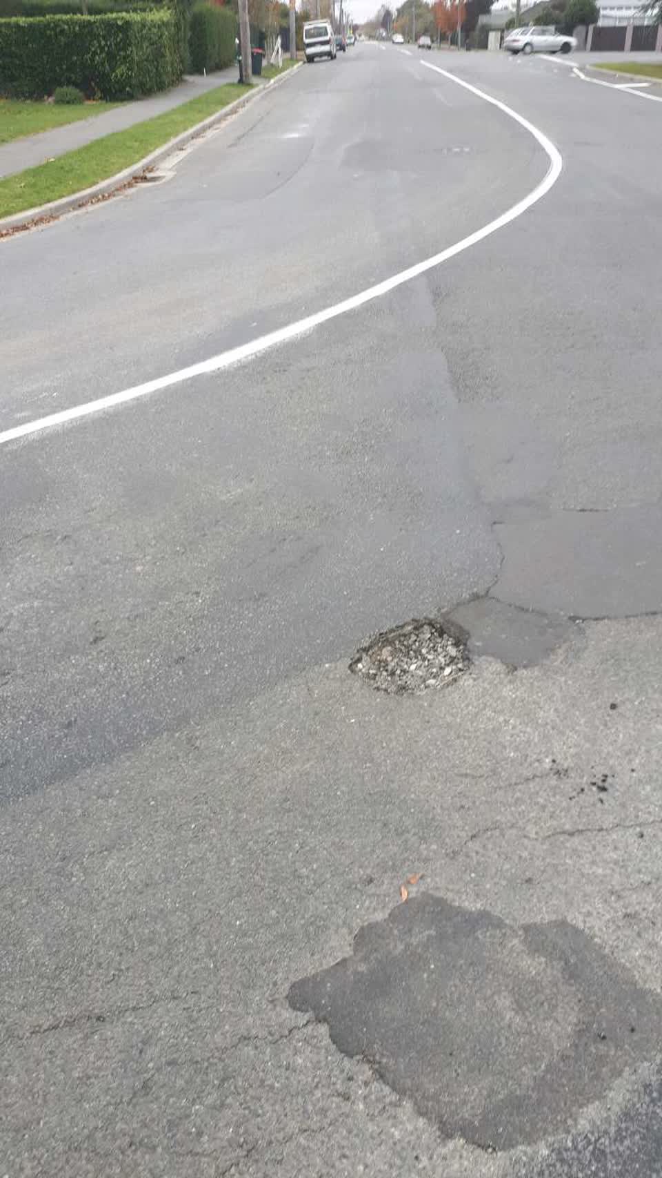 The photograph attached to this roading/streets report