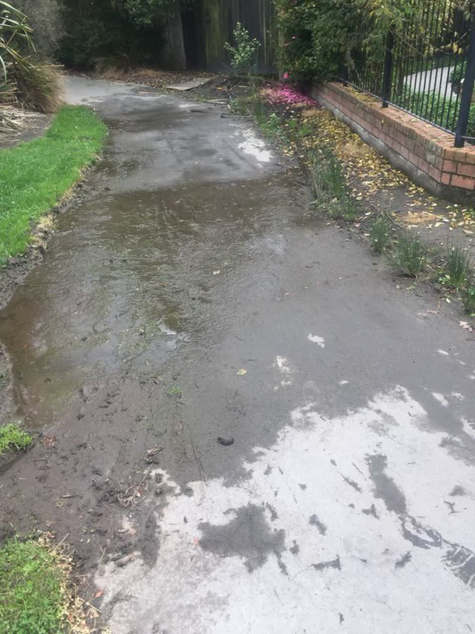 The photograph attached to this water supply report