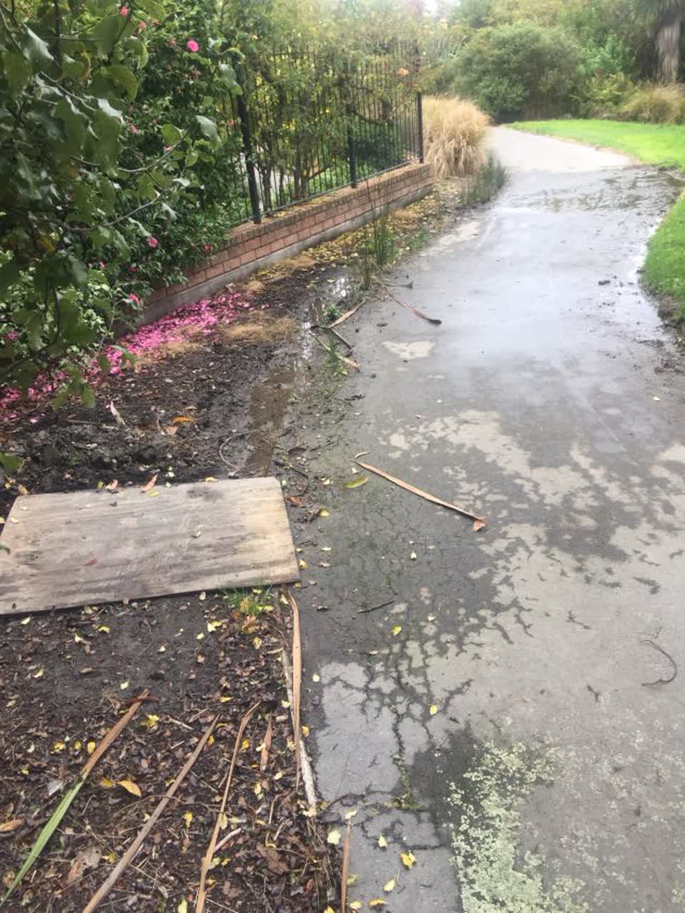 The photograph attached to this water supply report