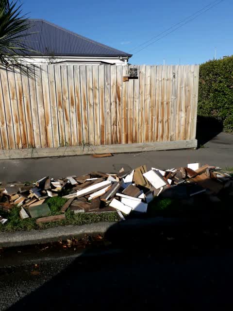 Rubbish/Recycling, a report photo
