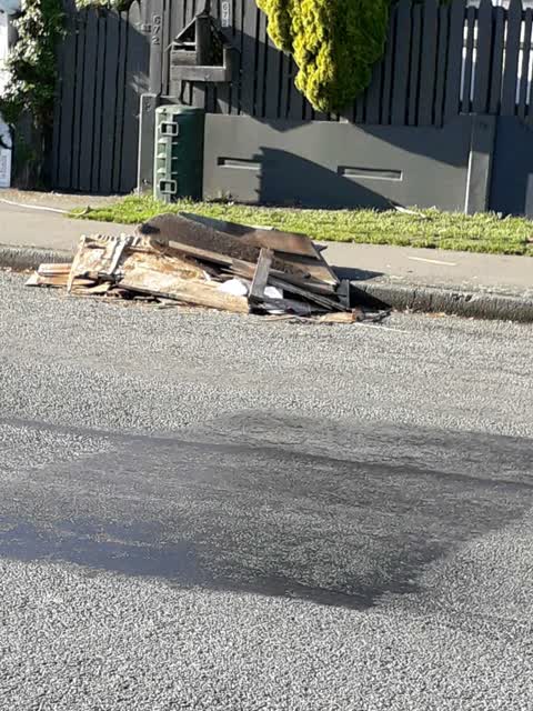 Rubbish/Recycling, a report photo