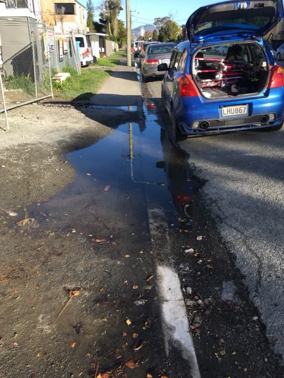 The photograph attached to this roading/streets report
