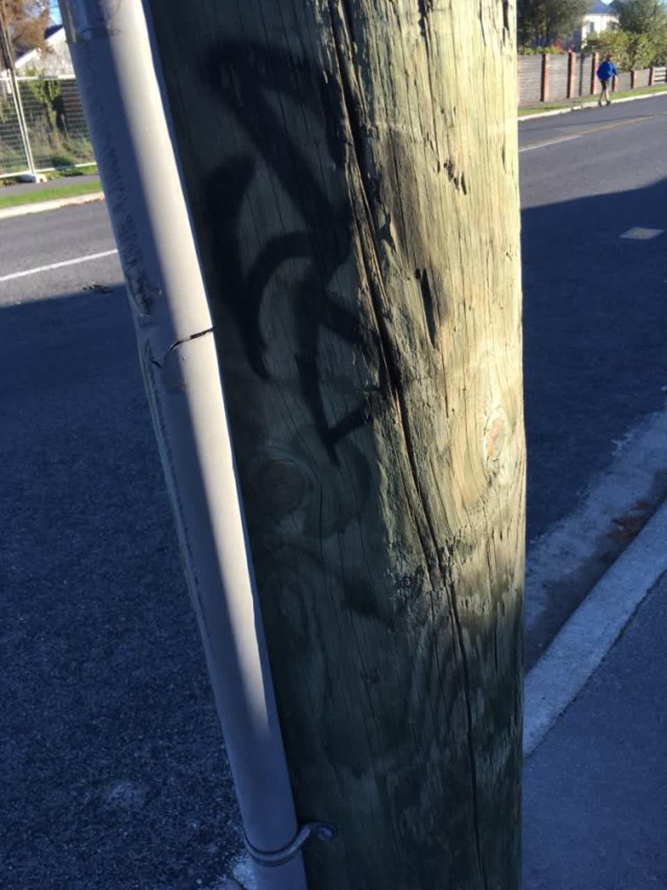 The photograph attached to this graffiti report