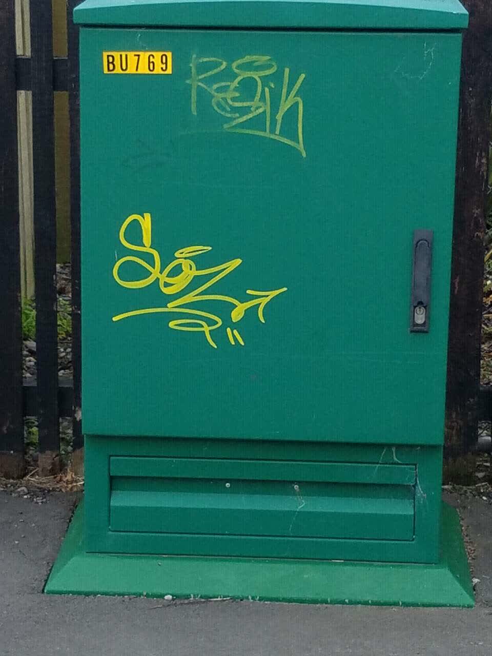 The photograph attached to this graffiti report