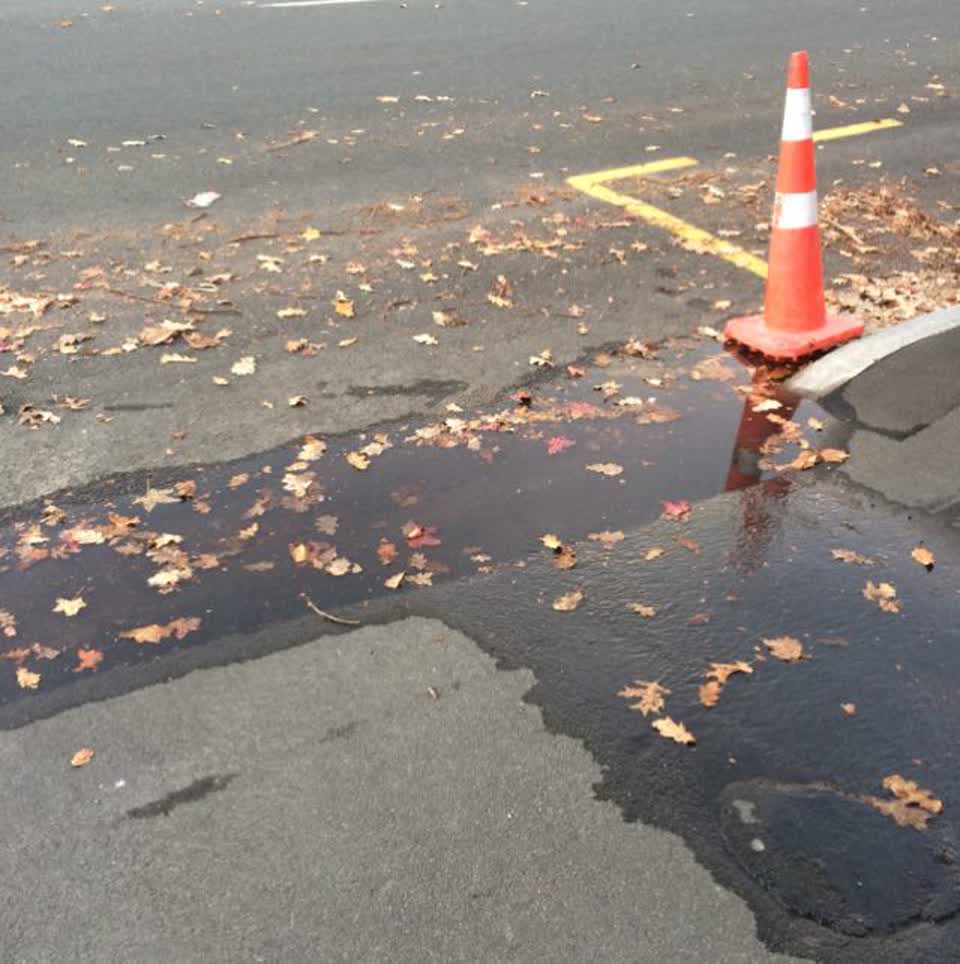 The photograph attached to this water supply report
