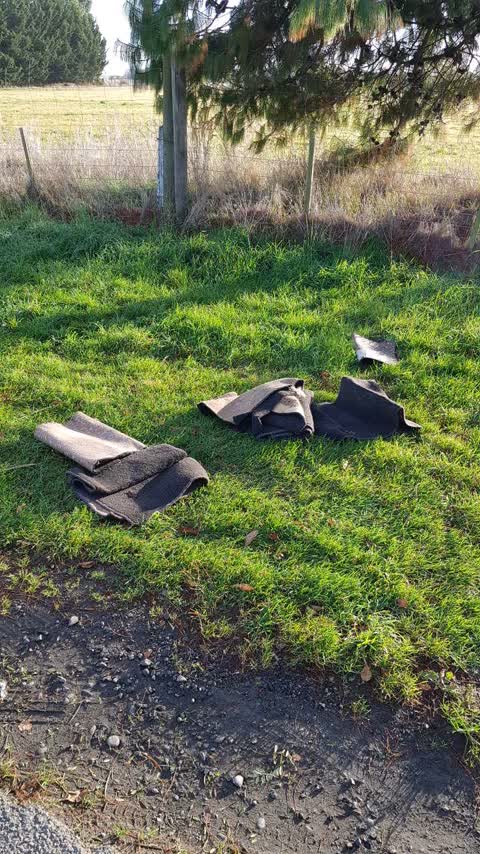 Rubbish/Recycling, a report photo