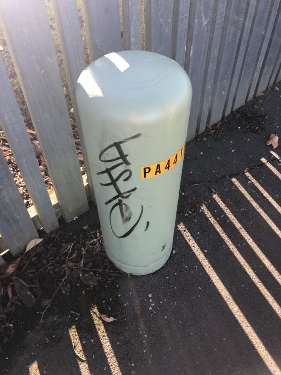 The photograph attached to this graffiti report