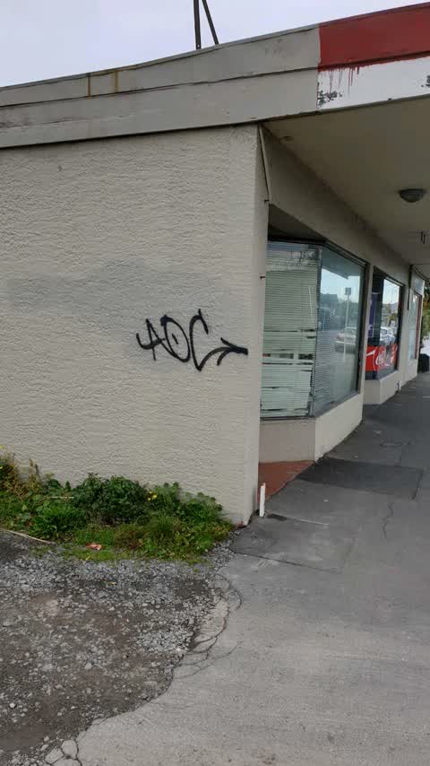 Graffiti, a report photo