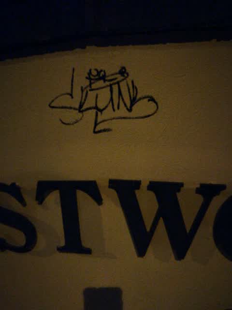 Graffiti, a report photo