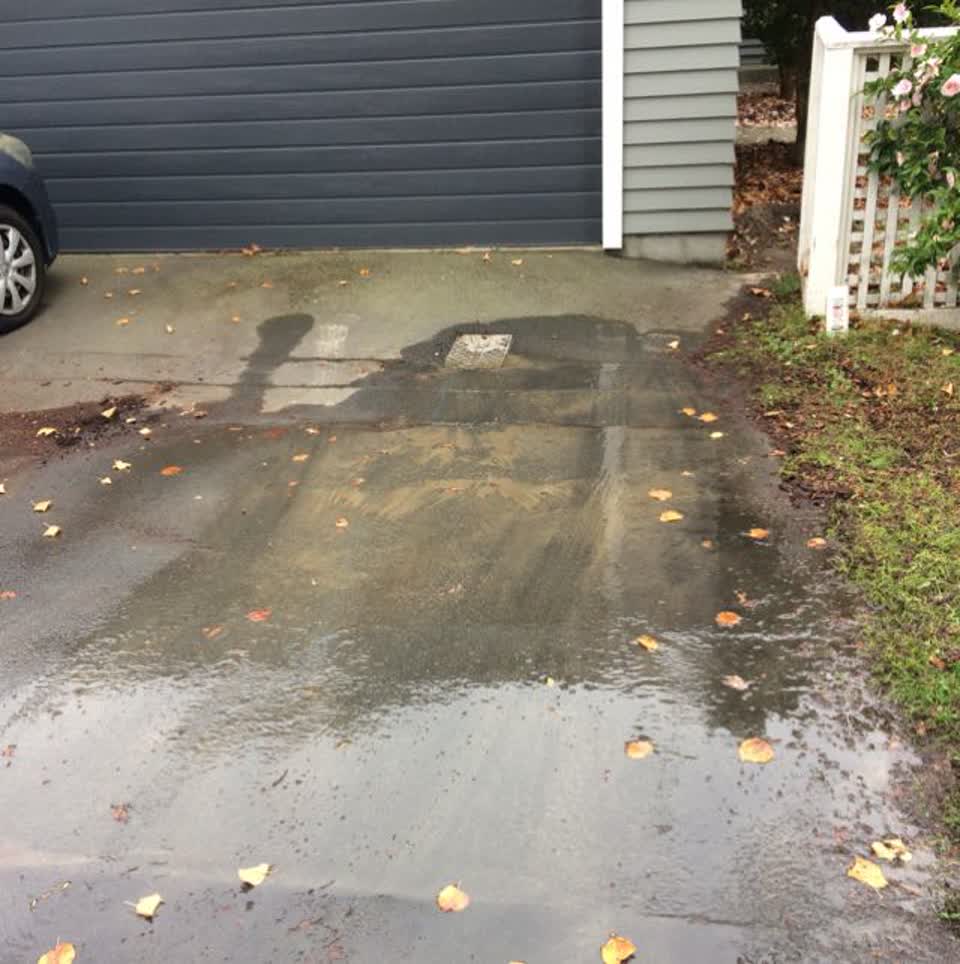 The photograph attached to this water supply report