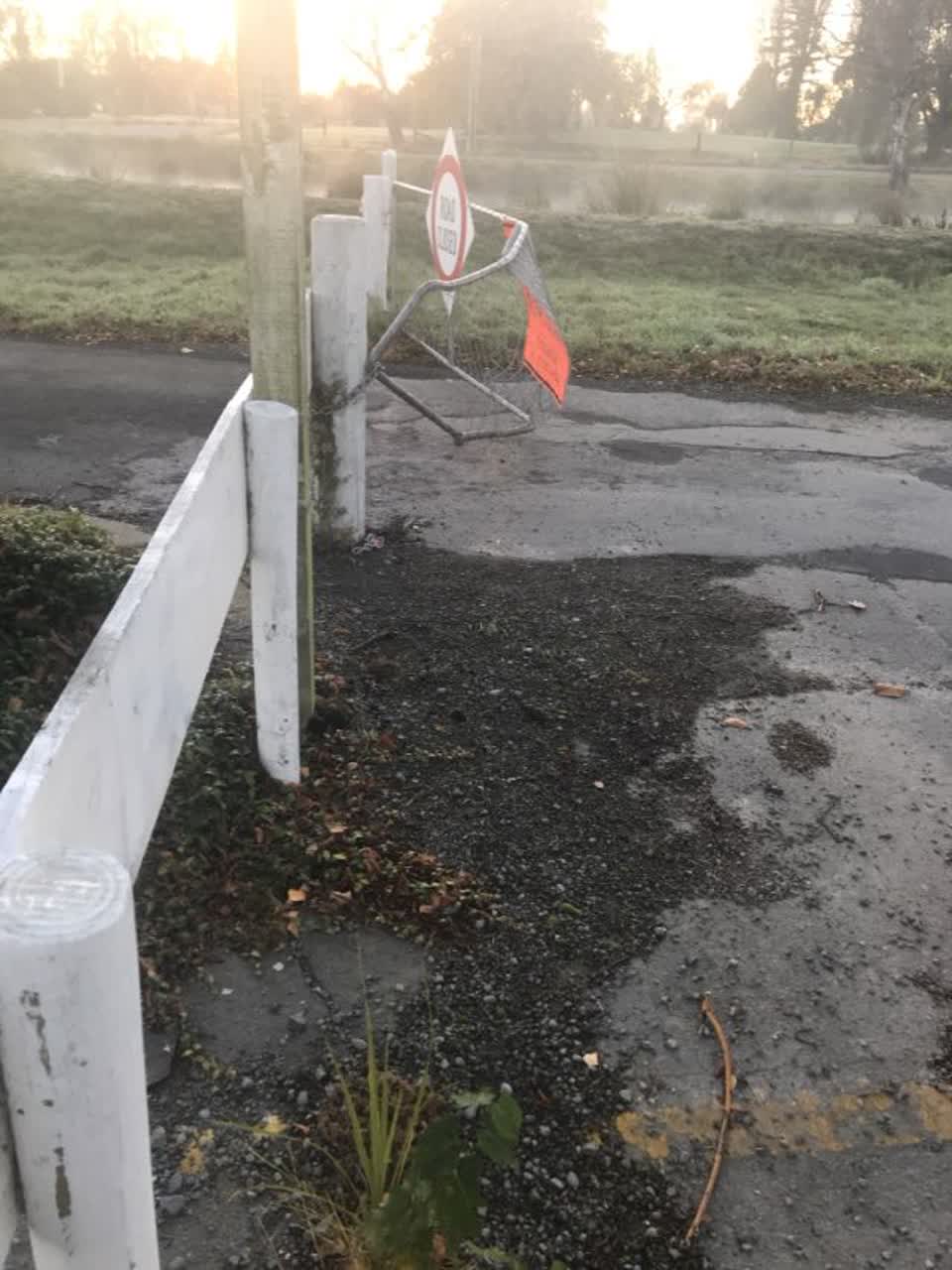 The photograph attached to this roading/streets report