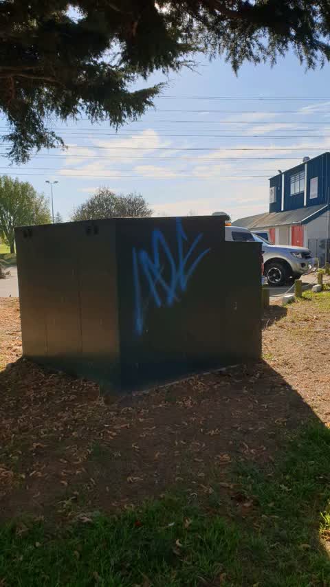 Graffiti, a report photo