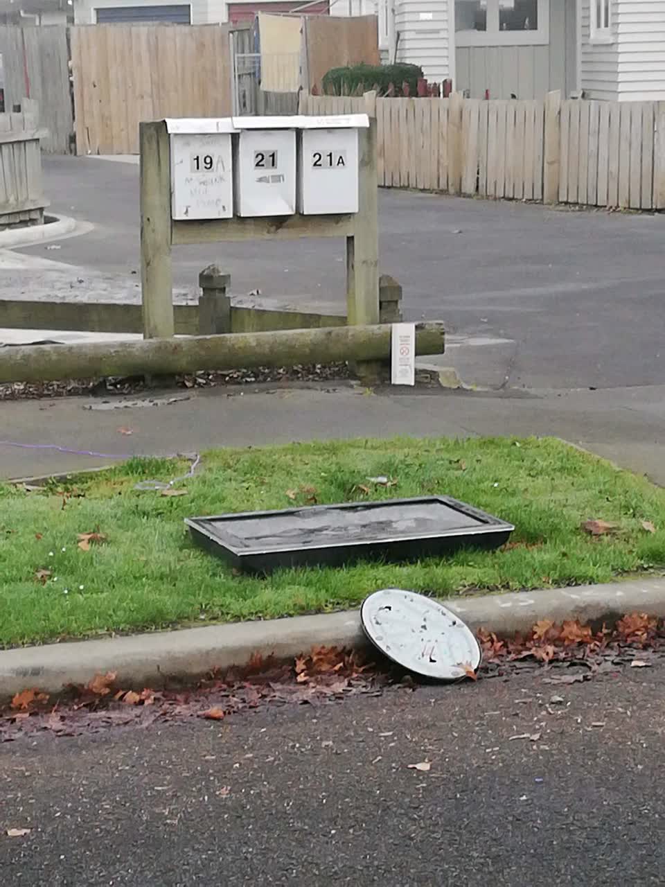 The photograph attached to this rubbish/recycling report