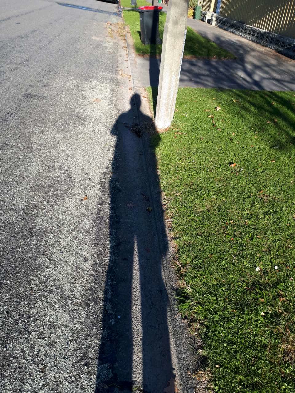 The photograph attached to this roading/streets report