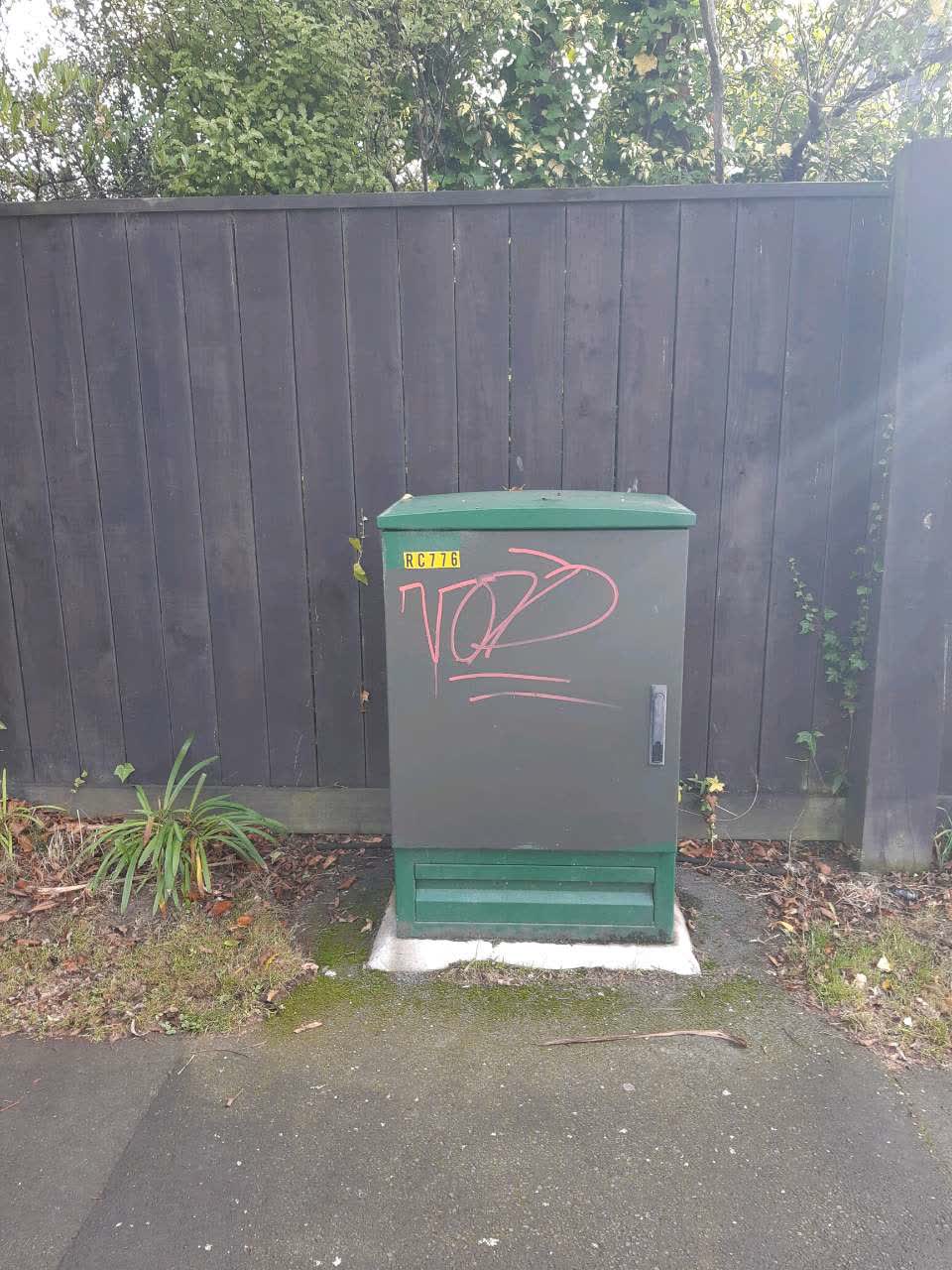 The photograph attached to this graffiti report
