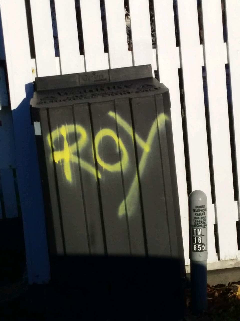 The photograph attached to this graffiti report