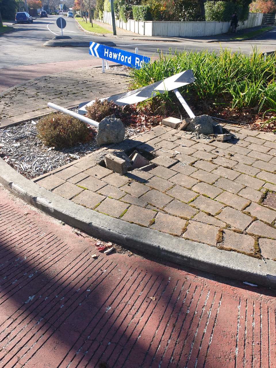 The photograph attached to this roading/streets report