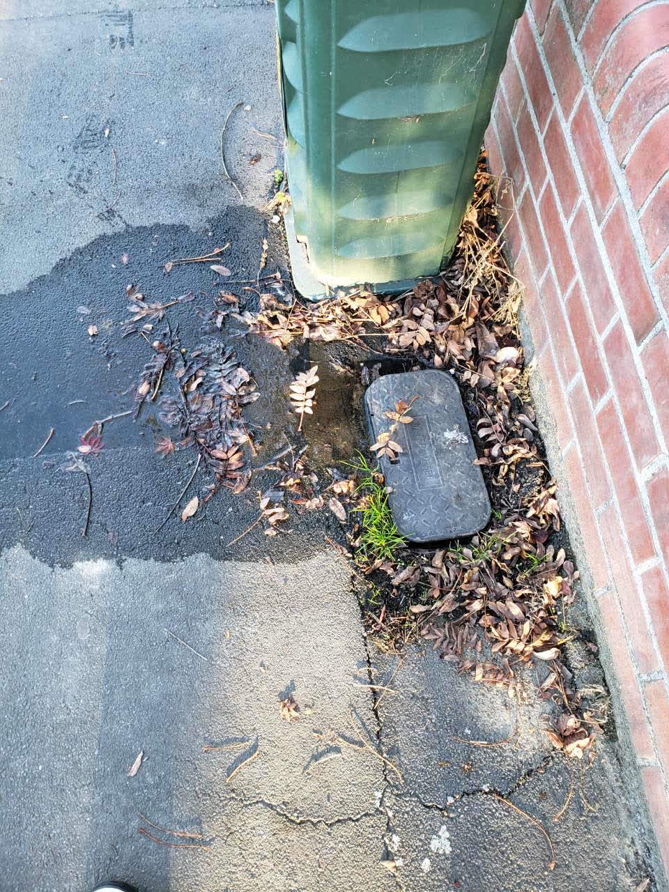 The photograph attached to this water supply report