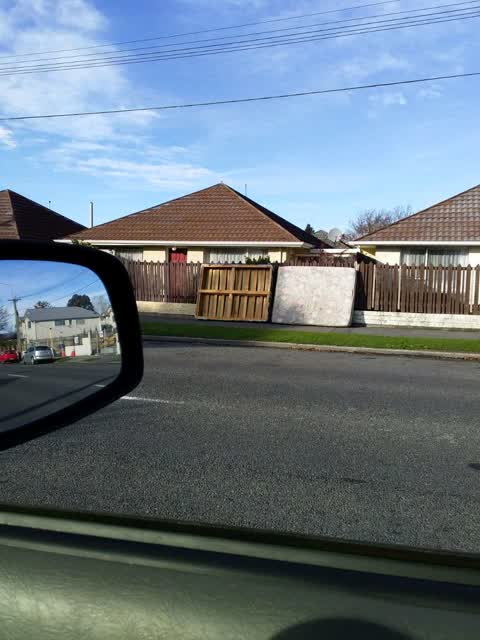 Rubbish/Recycling, a report photo