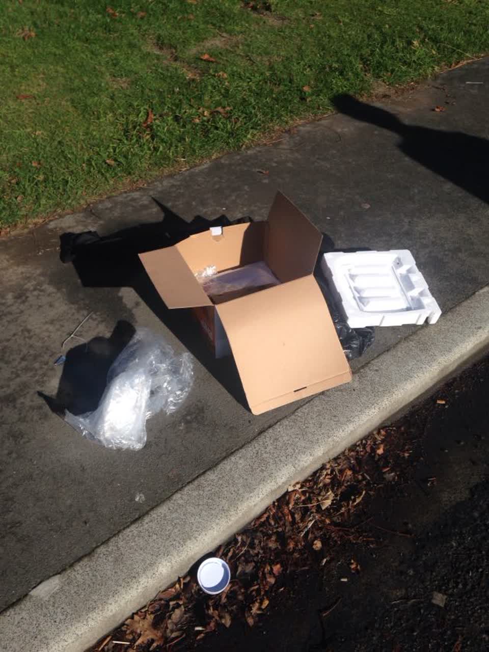 The photograph attached to this rubbish/recycling report