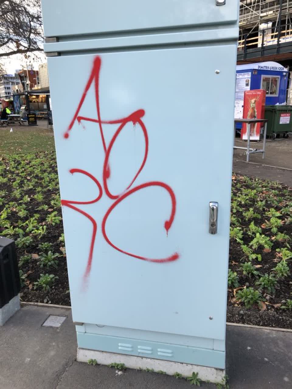 The photograph attached to this graffiti report