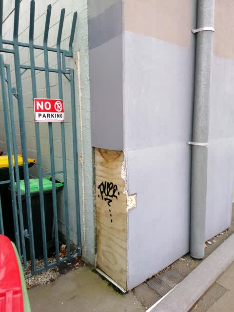 Graffiti, a report photo