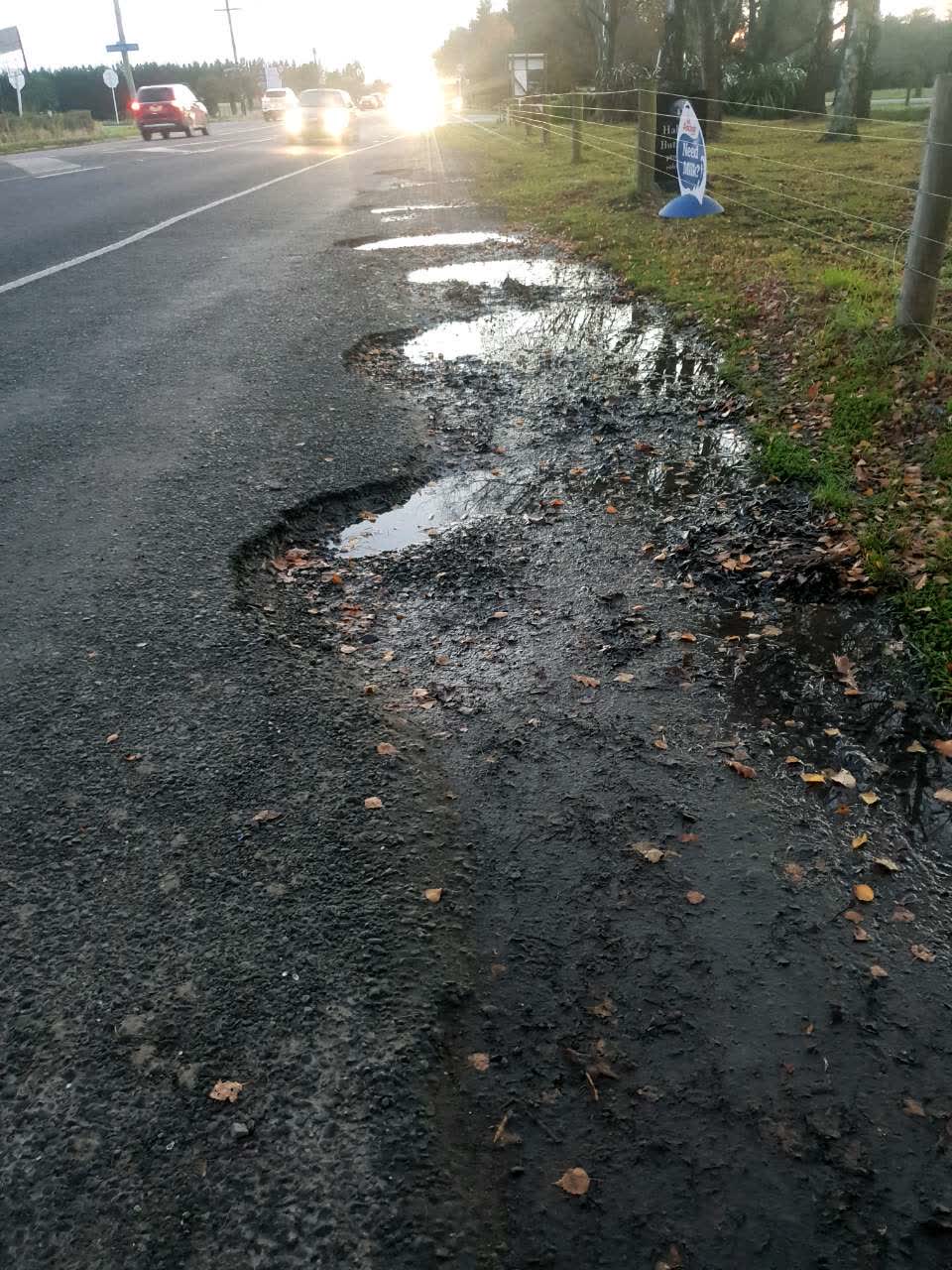 The photograph attached to this roading/streets report